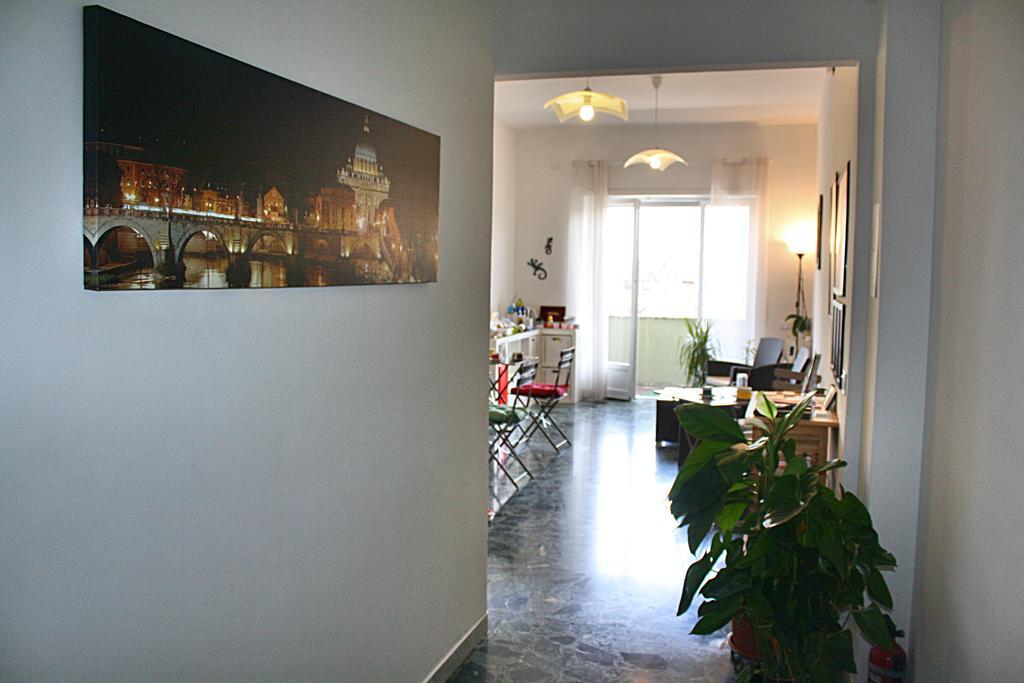 Take It Easy Roma Guest House Экстерьер фото