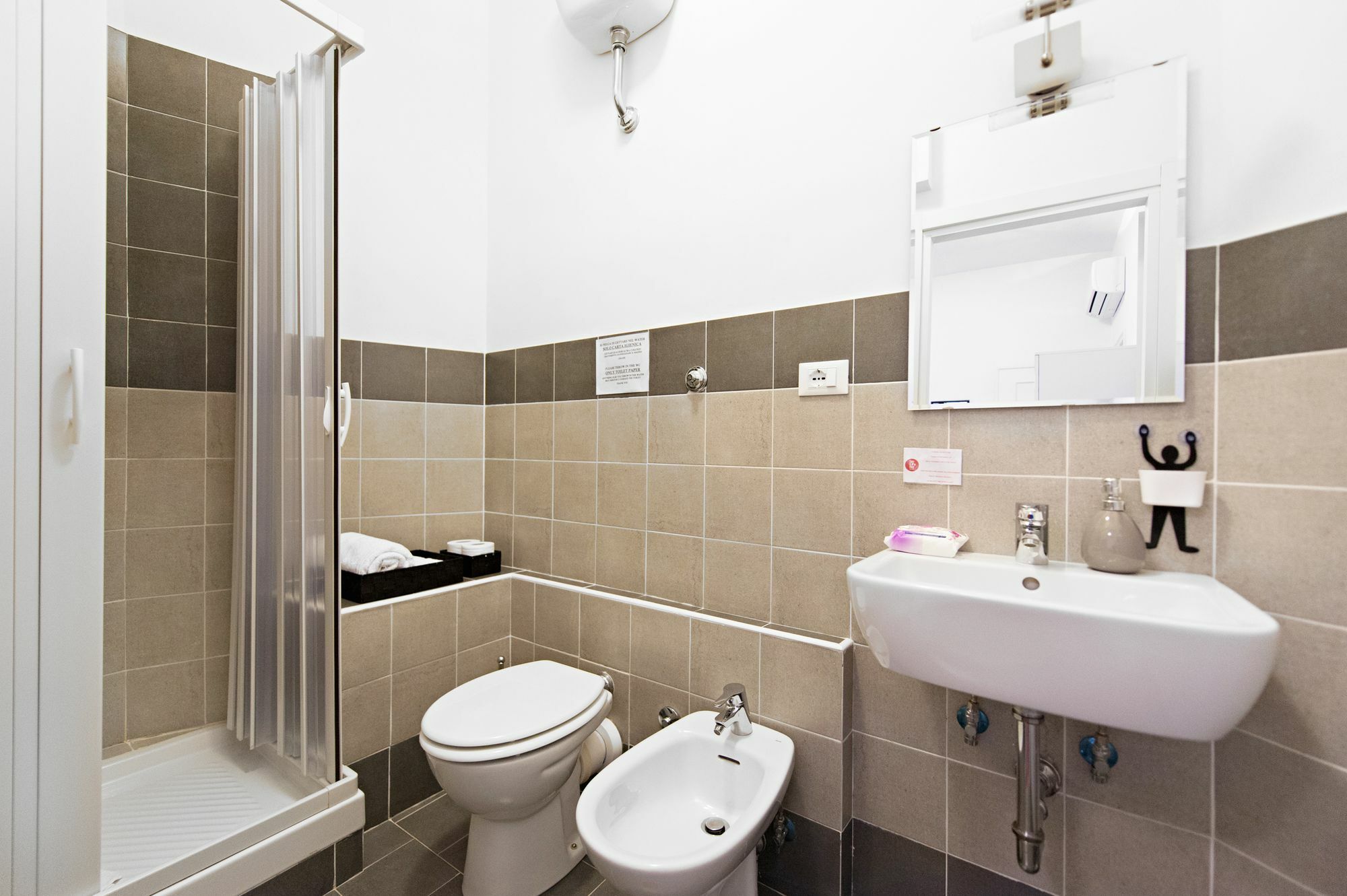 Take It Easy Roma Guest House Экстерьер фото